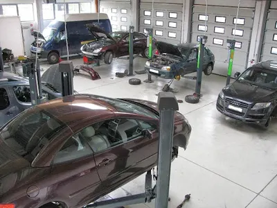 Q SERVICE CASTROL HŁADKA